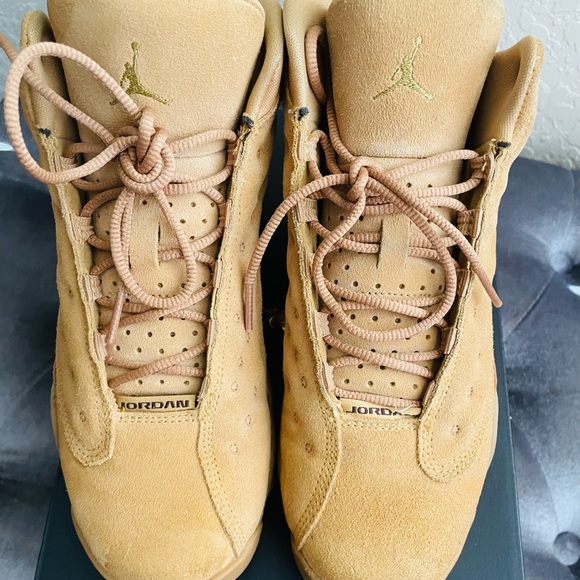 Nike Air Jordan Retro 13 “Wheat” size 6Y (women’s size 8) Preowned - Picture 7 of 8